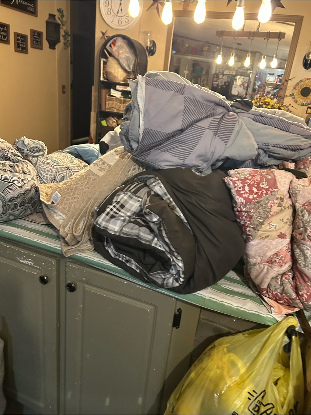 Plush Reversible Comforter in Gray Plaid and Solid Charcoal
